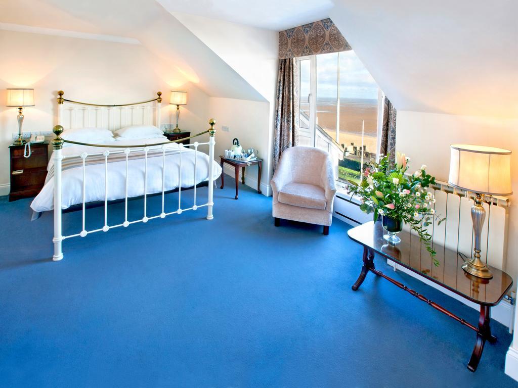 Kingsway Hotel. Клиторпс Экстерьер фото